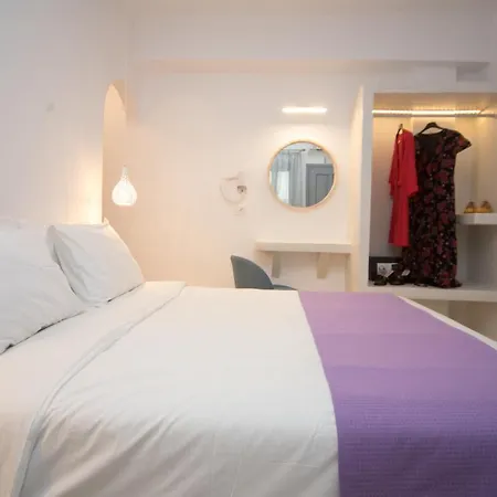 ماركاكيس استوديوز فيرا تاون