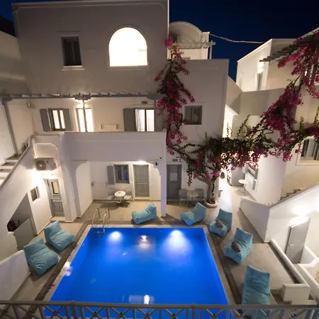 ماركاكيس استوديوز فيرا تاون