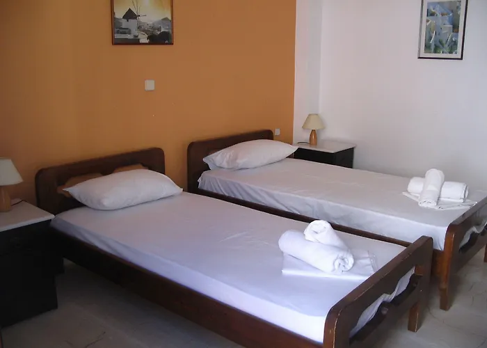 Markakis Town Apartmanhotel Fíra