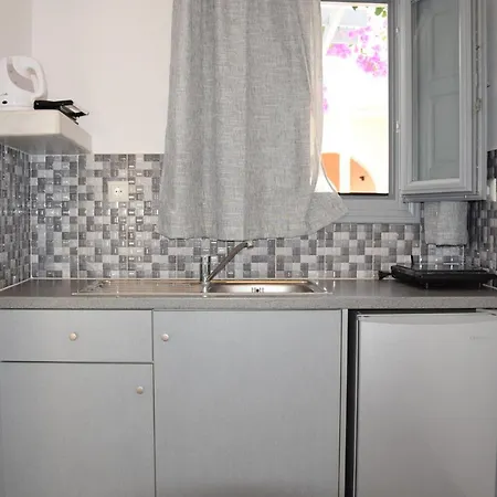 Markakis Town Aparthotel Fira (Santorini)