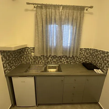 Markakis Town 4* Fira (Santorini)