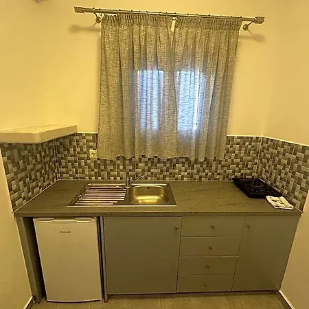 Markakis Town 4* Fira (Santorini)