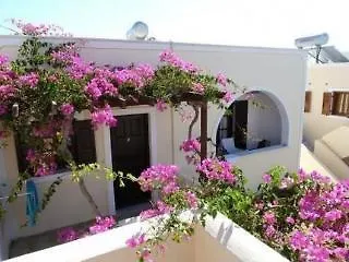 Markakis Town 4* Fira (Santorini)