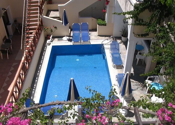 Apart Otel Markakis Town