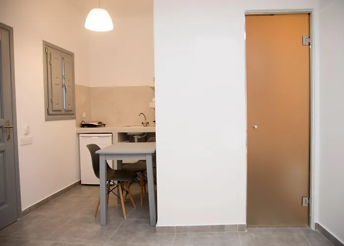 Apart Otel Markakis Town 4*