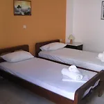 Markakis Town Apart-hotel Fira (Santorini)