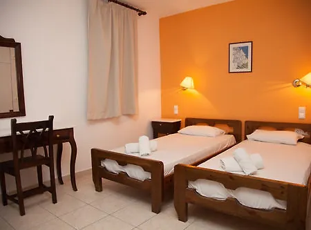 Markakis Town Апарт-отель Тира